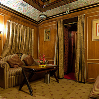 Palace on Wheels